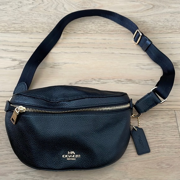 Handbags - Coach belt bag